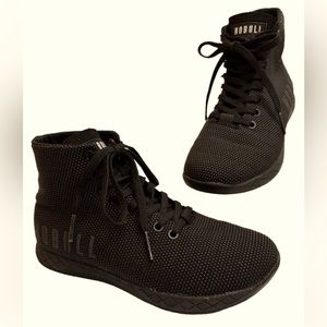Nobull black trainers women’s size 6.5 Men’s size 5 worn 1-3 times